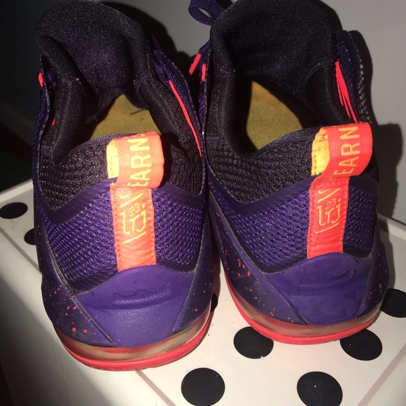Nike Lebron 12 Lows size 10 woman very little ware - Picture 8 of 8